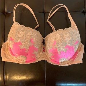 Victoria’s Secret Rhinestone Bra Pink/Light Pink